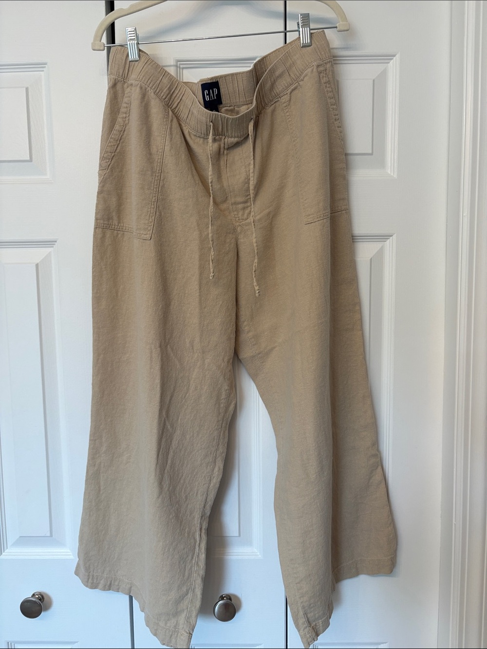 GAP Women's Wide Leg Drawstring Linen Pants in Tan - Picture 4 of 7